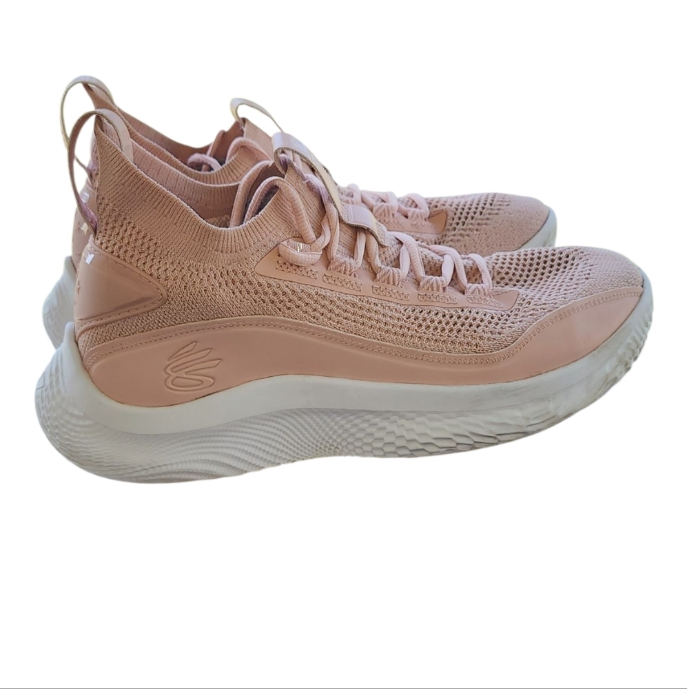 UA Curry Flow 8 Class-y - Picture 7 of 11